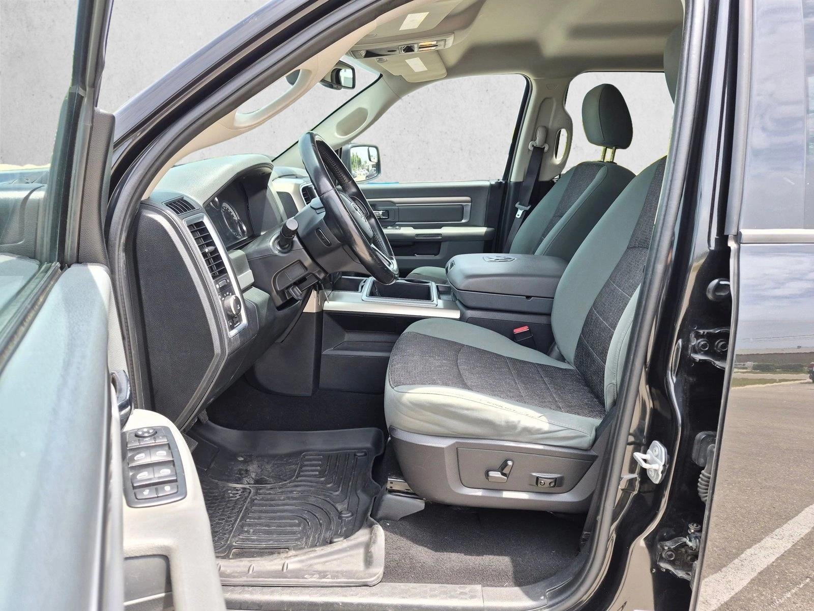 2015 RAM 1500 2WD Quad Cab 6.4 Ft Box Lone Star