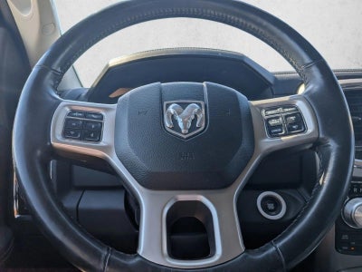 2017 RAM 1500 Laramie 4x4 Crew Cab 5'7" Box