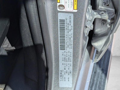 2020 RAM 1500 Laramie 4x4 Quad Cab 6'4" Box