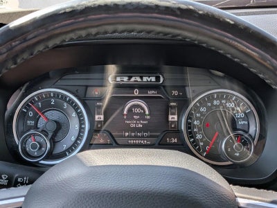 2020 RAM 1500 Laramie 4x4 Quad Cab 6'4" Box