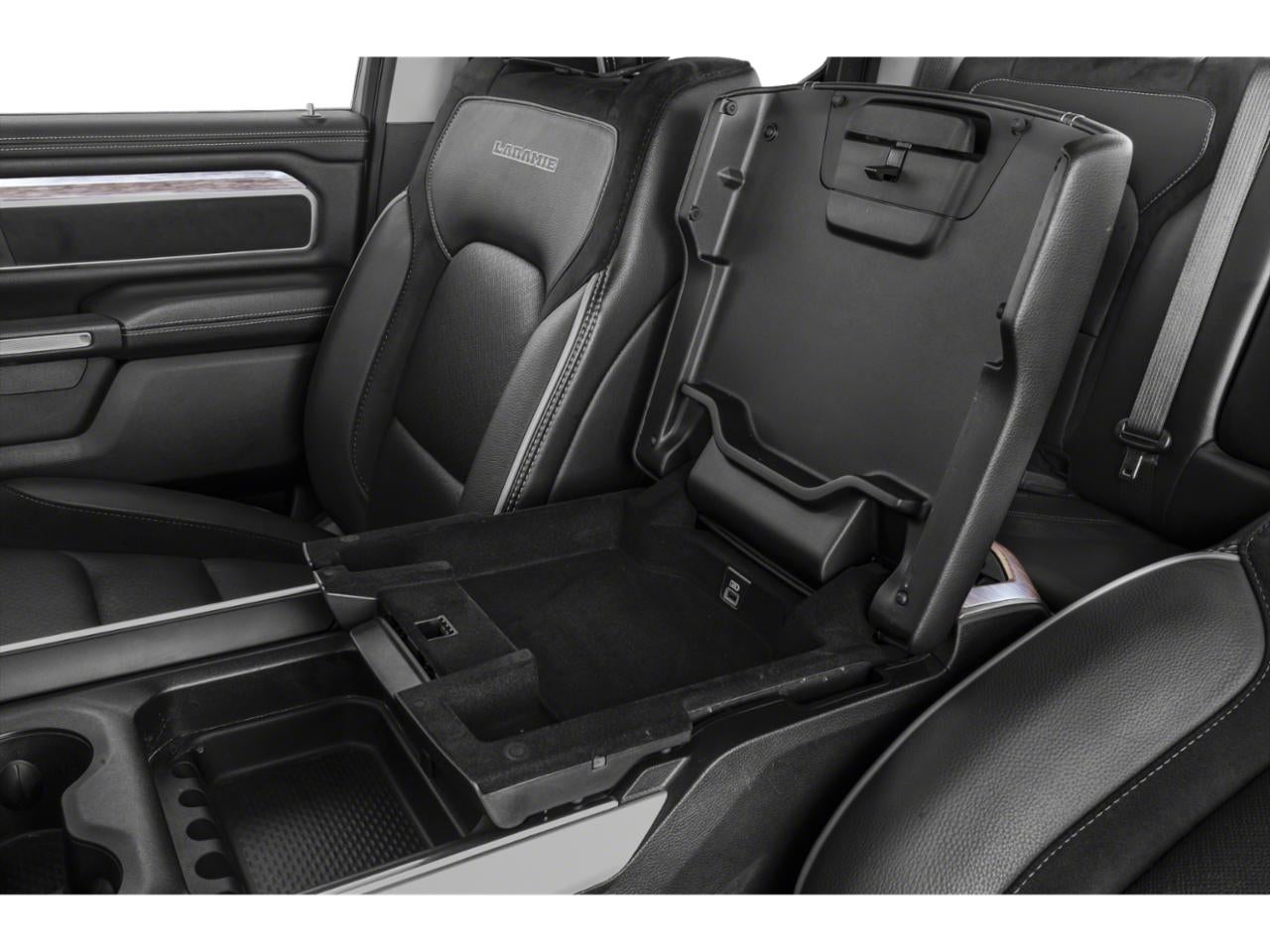 2020 RAM 1500 Laramie 4x4 Quad Cab 6'4" Box