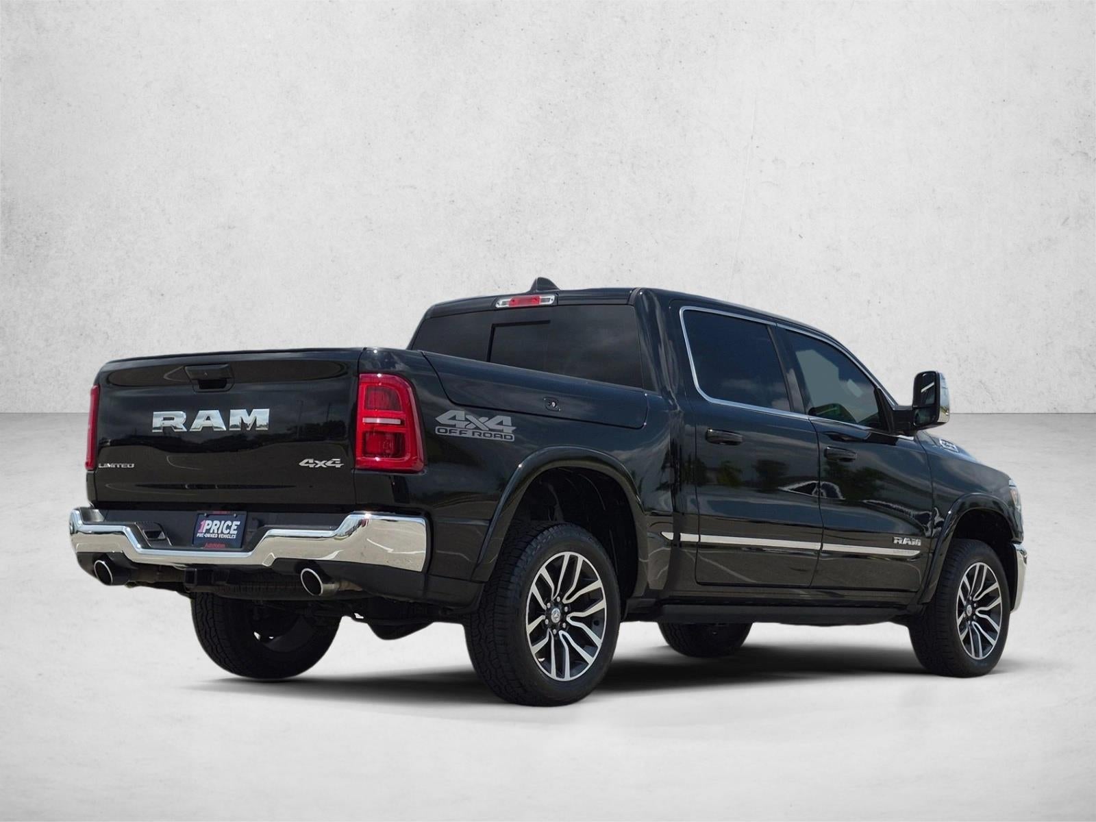 2025 RAM 1500 Limited 4x4 Crew Cab 5'7" Box