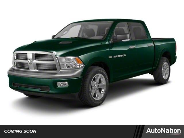 2011 RAM 1500 4WD Crew Cab 5.7 Ft Box SLT