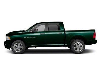 2011 RAM 1500 4WD Crew Cab 5.7 Ft Box SLT