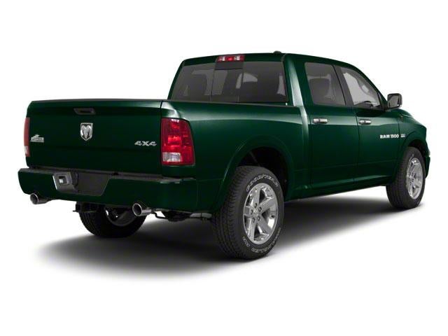 2011 RAM 1500 4WD Crew Cab 5.7 Ft Box SLT
