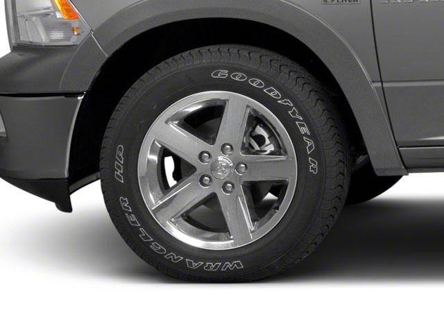 2011 RAM 1500 4WD Crew Cab 5.7 Ft Box SLT