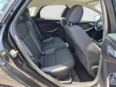 2014 Ford Focus 5dr HB SE