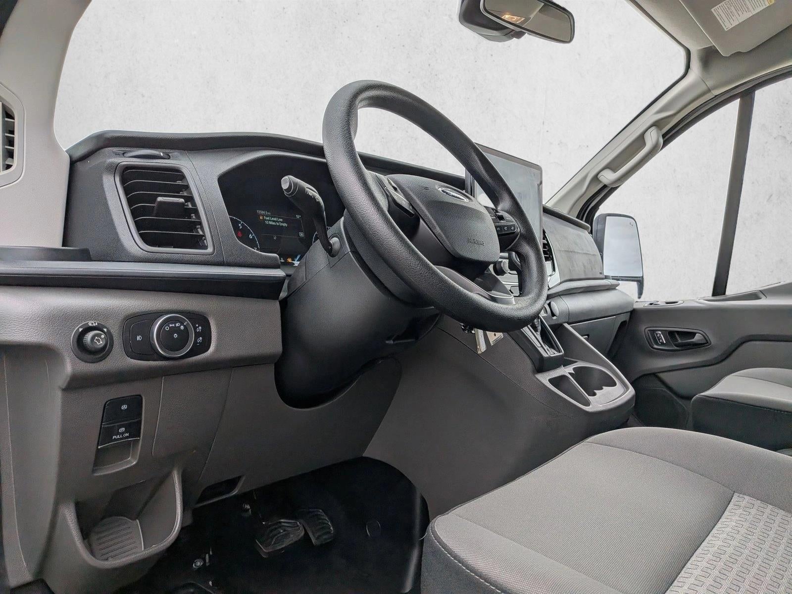 2024 Ford Transit Passenger Wagon T-350 148" Low Roof XLT RWD