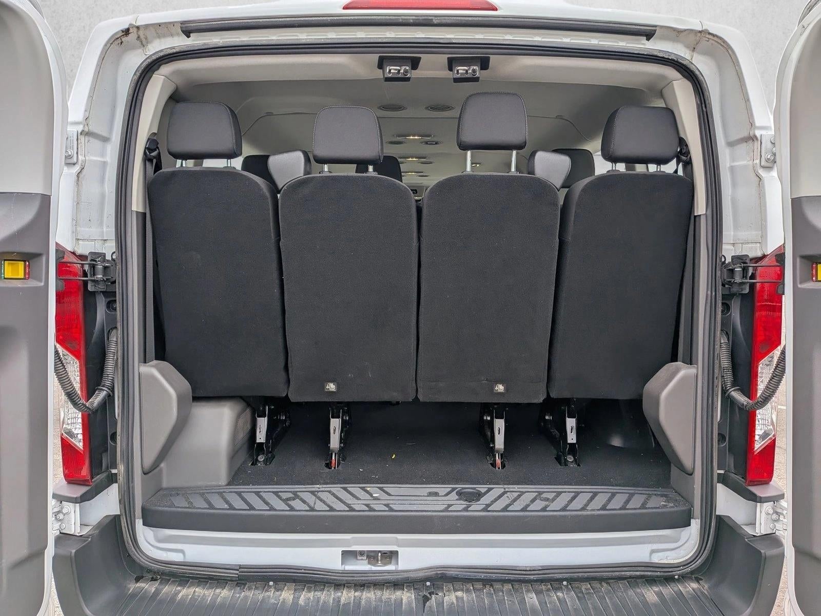 2024 Ford Transit Passenger Wagon T-350 148" Low Roof XLT RWD