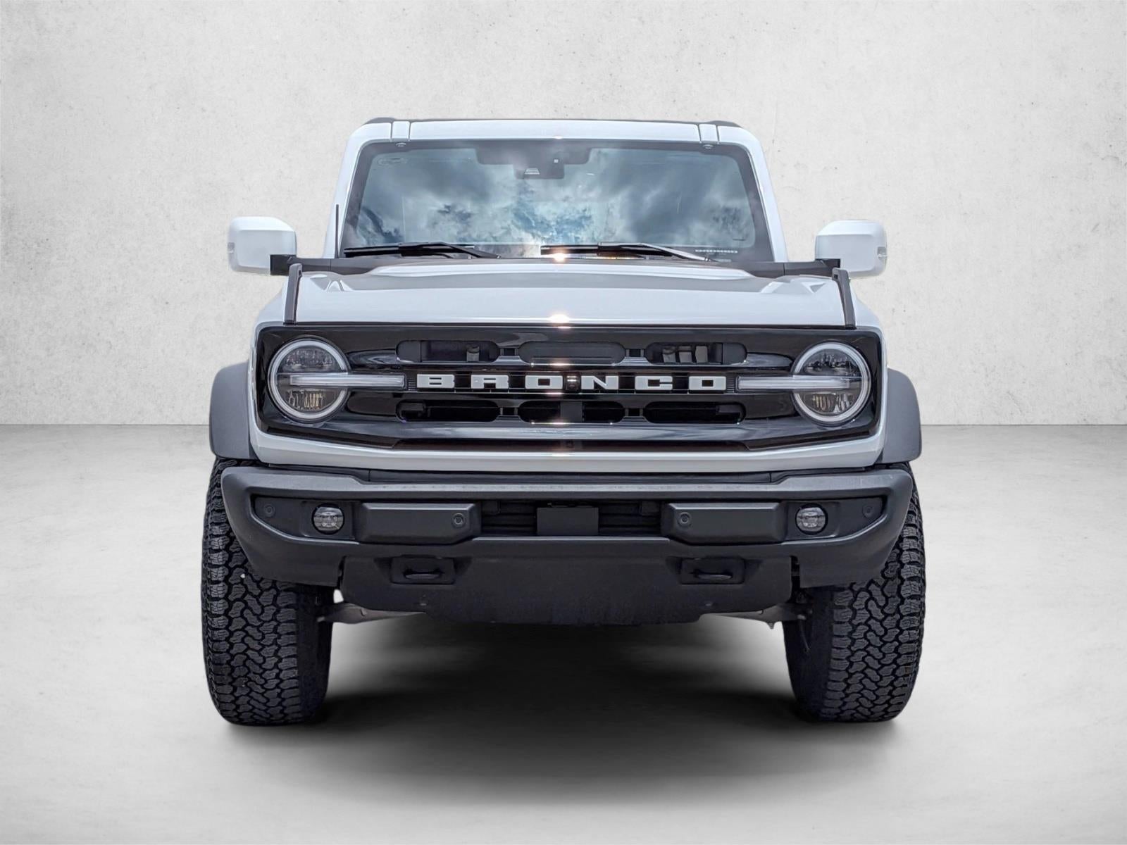 2025 Ford Bronco Outer Banks 4 Door 4x4