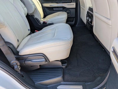 2021 Ford Expedition Platinum 4x2