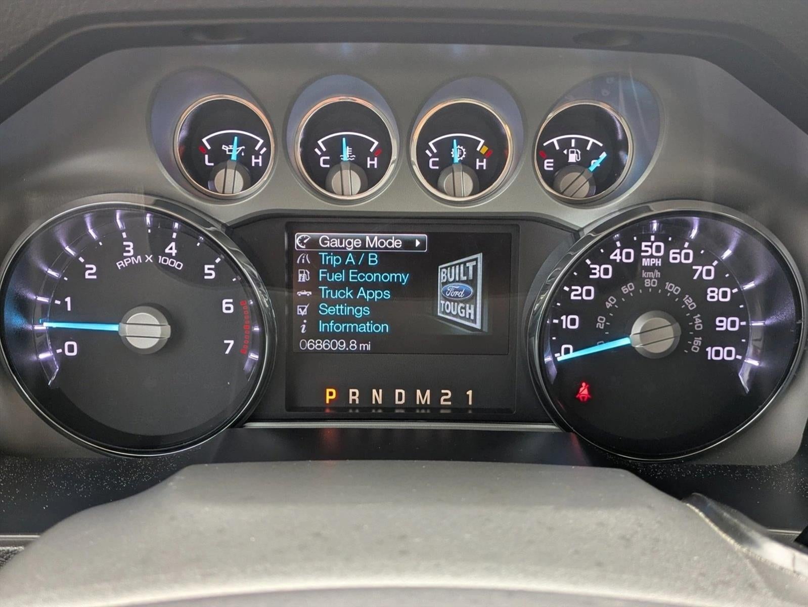 2016 Ford Super Duty F-250 SRW 4WD Crew Cab 6-3/4 Ft Box Lariat