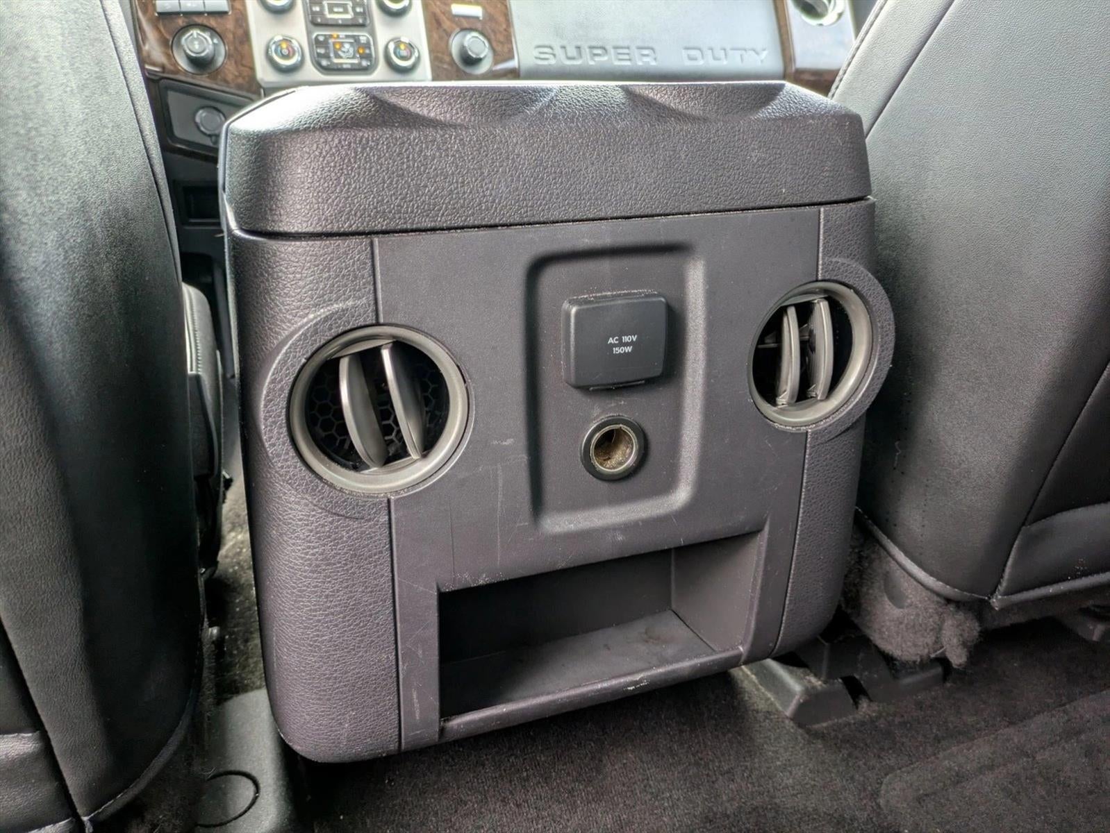 2016 Ford Super Duty F-250 SRW 4WD Crew Cab 6-3/4 Ft Box Lariat