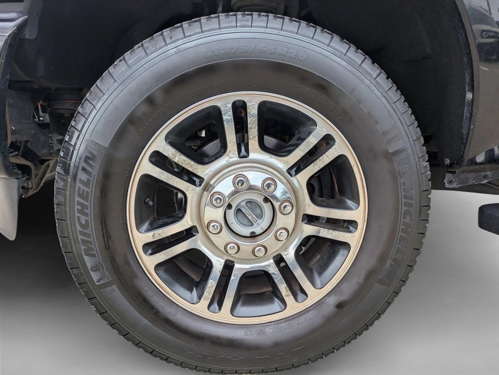 2016 Ford Super Duty F-250 SRW 4WD Crew Cab 6-3/4 Ft Box Lariat