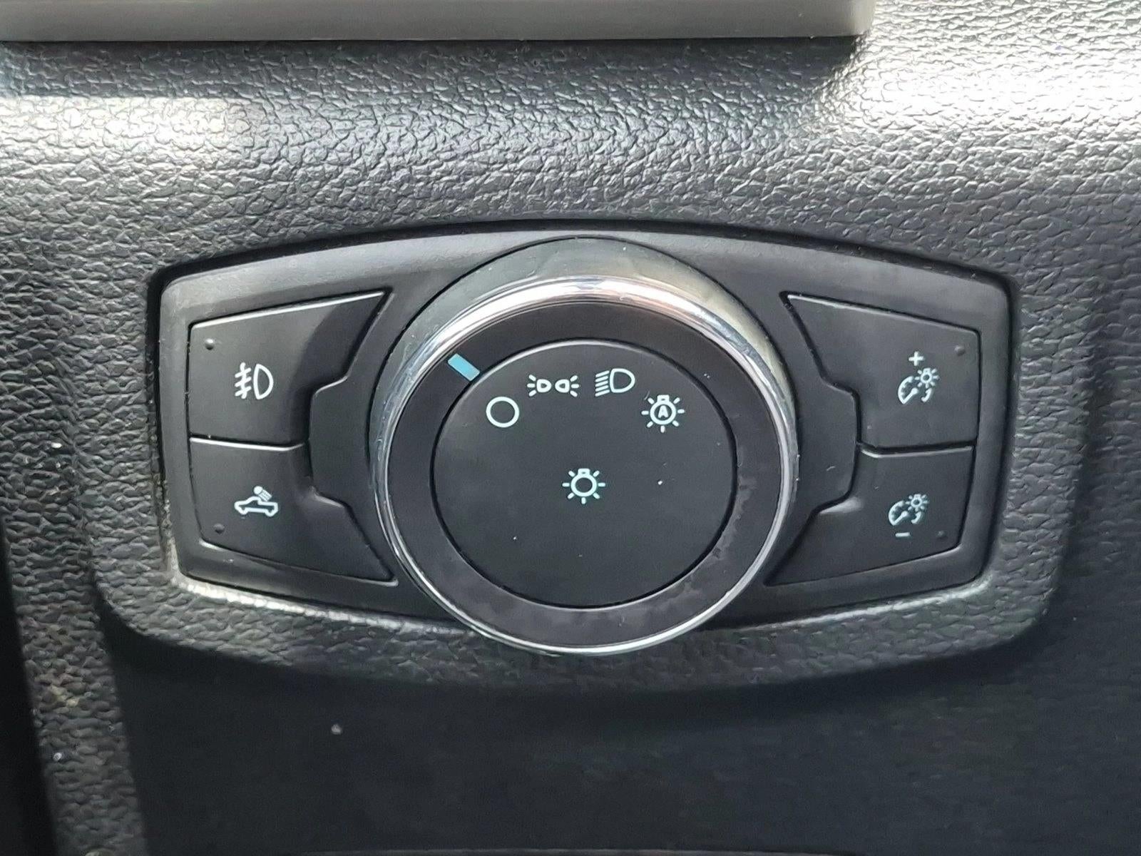 2021 Ford Super Duty F-250 SRW LARIAT 4WD Crew Cab 6.75' Box