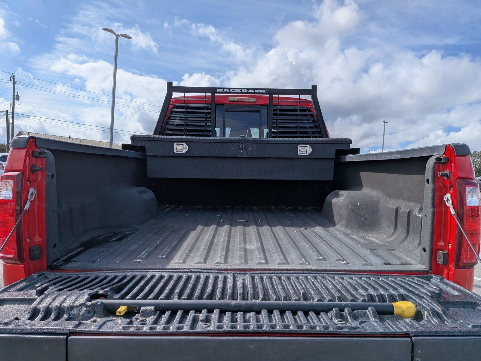 2016 Ford Super Duty F-250 SRW 4WD Crew Cab 6-3/4 Ft Box Lariat