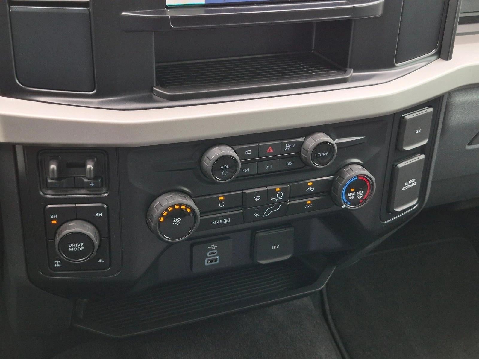 2025 Ford Super Duty F-250 SRW XL 4WD Crew Cab 6.75' Box