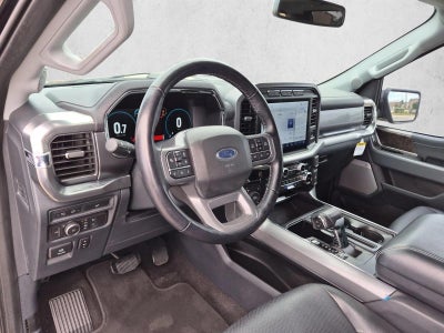 2022 Ford F-150 LARIAT 4WD SuperCrew 5.5' Box