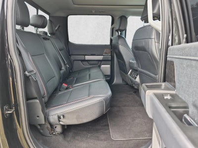 2022 Ford F-150 LARIAT 4WD SuperCrew 5.5' Box