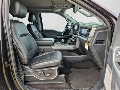 2022 Ford F-150 LARIAT 4WD SuperCrew 5.5' Box