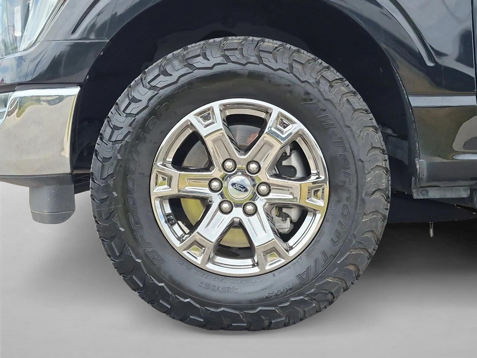 2022 Ford F-150 LARIAT 4WD SuperCrew 5.5' Box