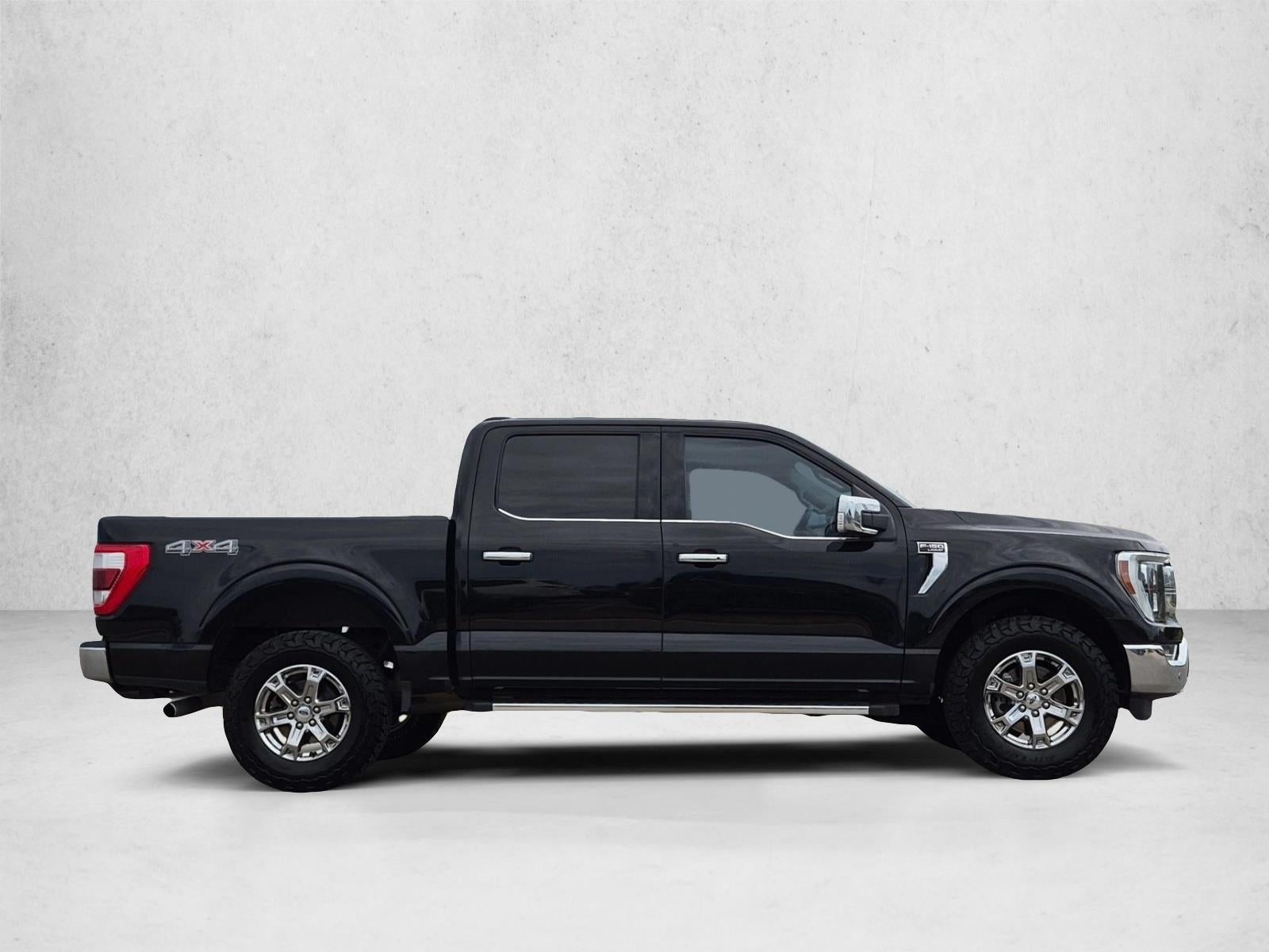 2022 Ford F-150 LARIAT 4WD SuperCrew 5.5' Box