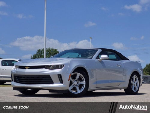 2017 Chevrolet Camaro 2dr Convertible 1LT