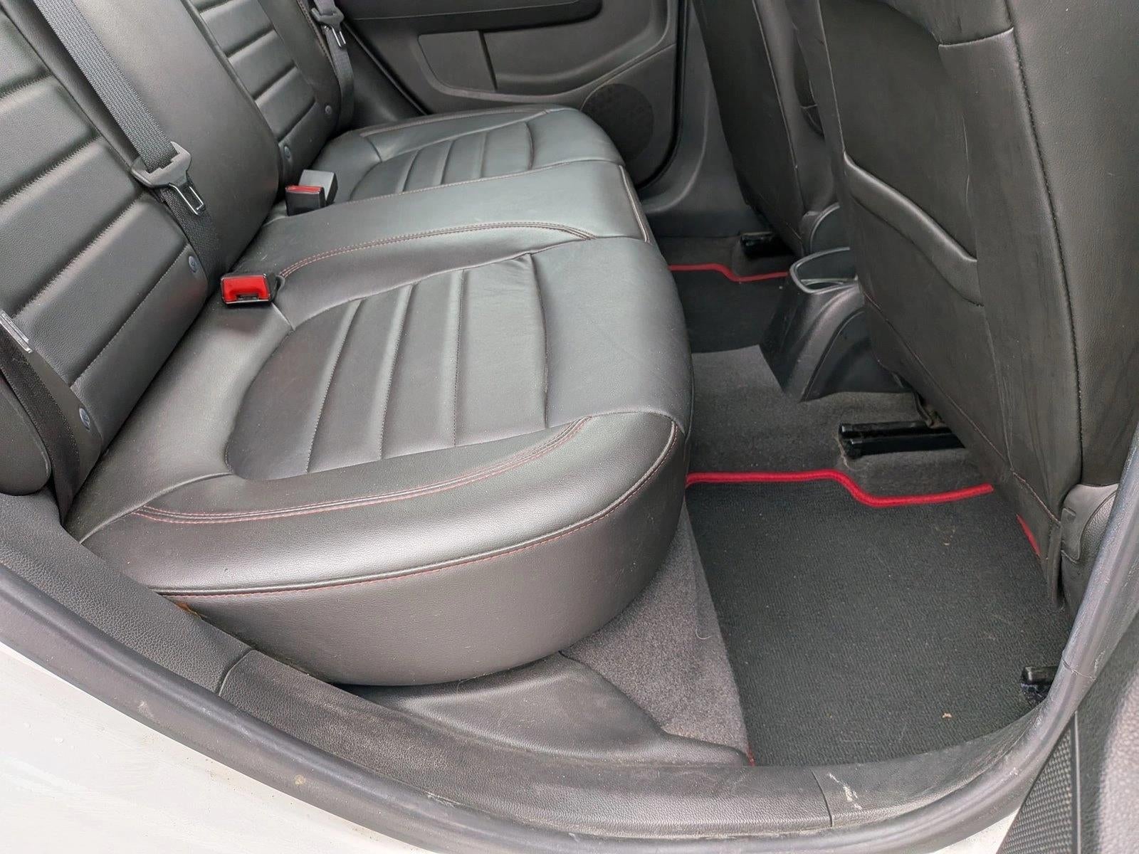 2013 Chevrolet Sonic Hatch RS Manual