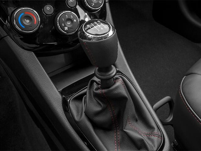 2013 Chevrolet Sonic Hatch RS Manual