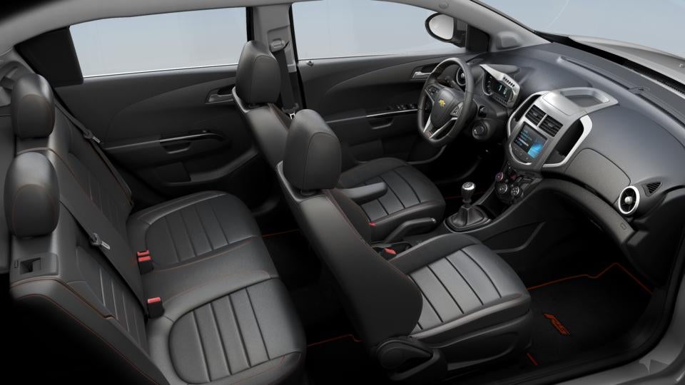 2013 Chevrolet Sonic Hatch RS Manual