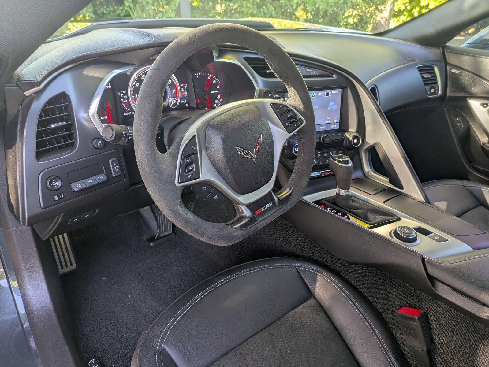 2018 Chevrolet Corvette Convertible Z06 2LZ