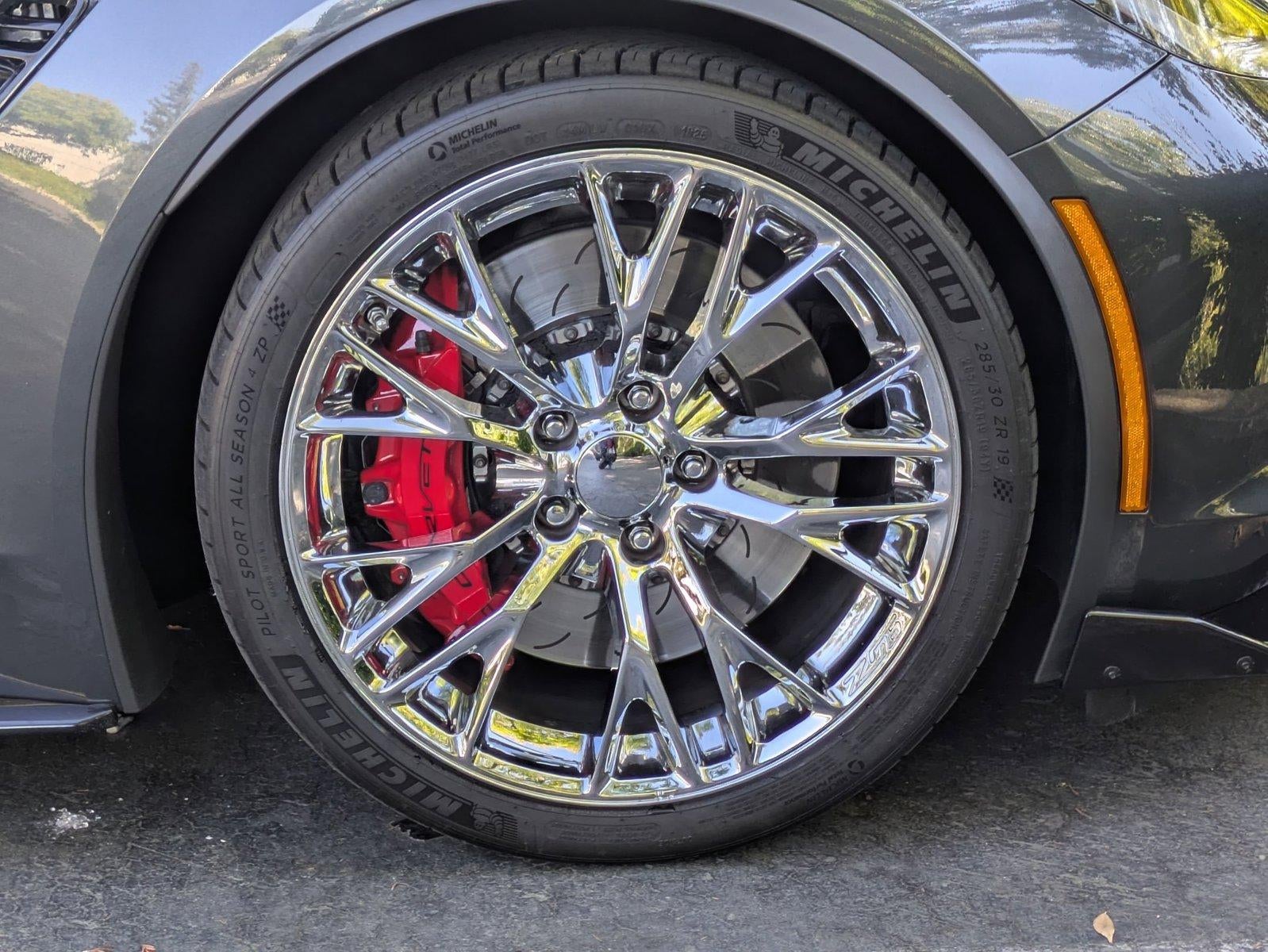 2018 Chevrolet Corvette Convertible Z06 2LZ