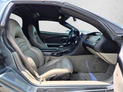 2003 Chevrolet Corvette Base