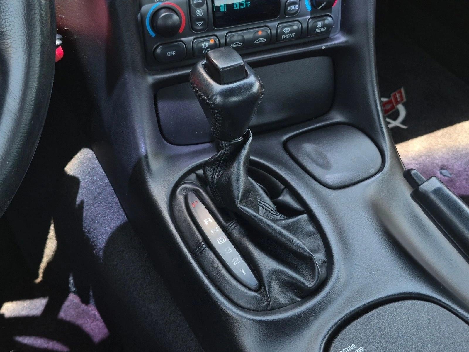 2004 Chevrolet Corvette Base