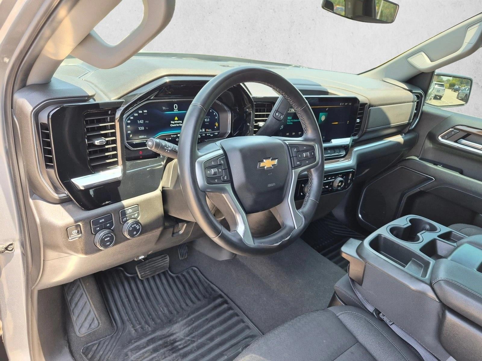 2023 Chevrolet Silverado 1500 Crew Cab Short Box 4-Wheel Drive LT 2FL