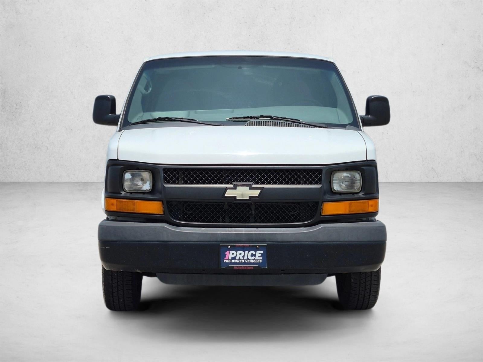 2015 Chevrolet Express Cargo Van 2500 Regular Wheelbase Rear-Wheel Drive