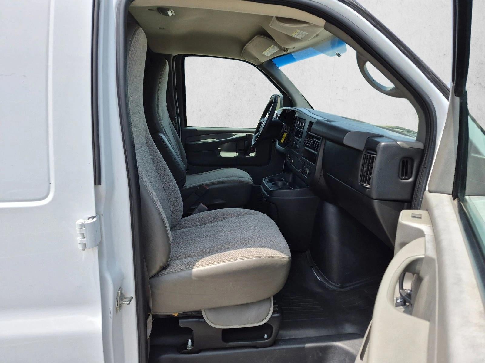 2015 Chevrolet Express Cargo Van 2500 Regular Wheelbase Rear-Wheel Drive