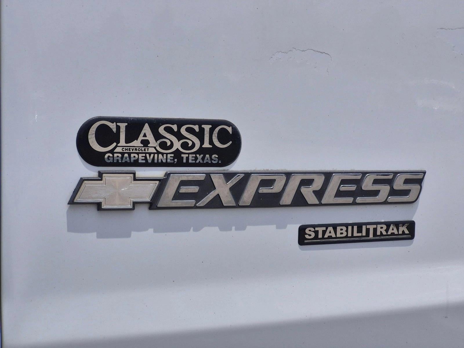 2015 Chevrolet Express Cargo Van 2500 Regular Wheelbase Rear-Wheel Drive