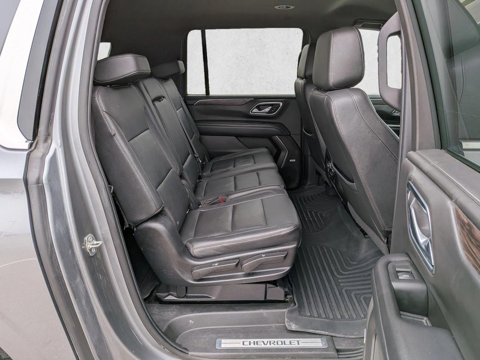 2022 Chevrolet Suburban 4WD LT
