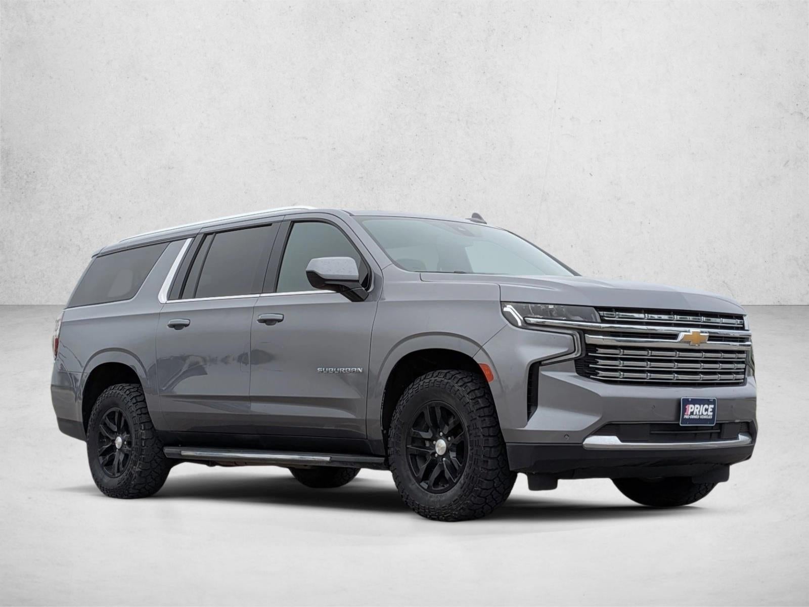 2022 Chevrolet Suburban 4WD LT