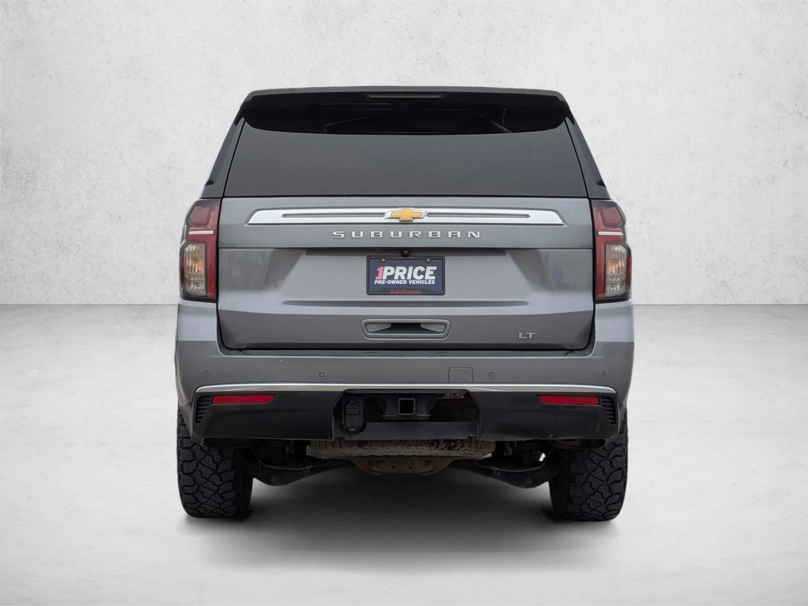 2022 Chevrolet Suburban 4WD LT