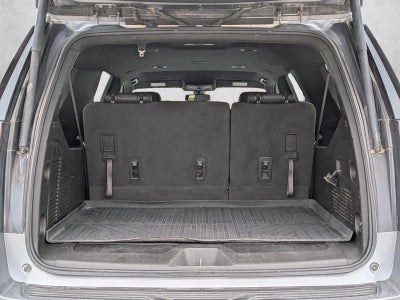 2022 Chevrolet Suburban 4WD LT