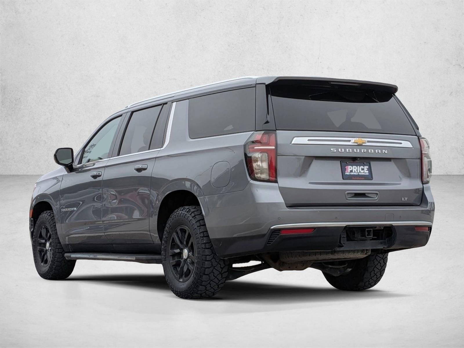 2022 Chevrolet Suburban 4WD LT