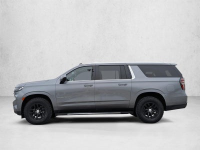 2022 Chevrolet Suburban 4WD LT