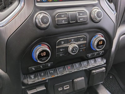 2022 GMC Sierra 2500 HD Crew Cab Standard Box 4-Wheel Drive Denali