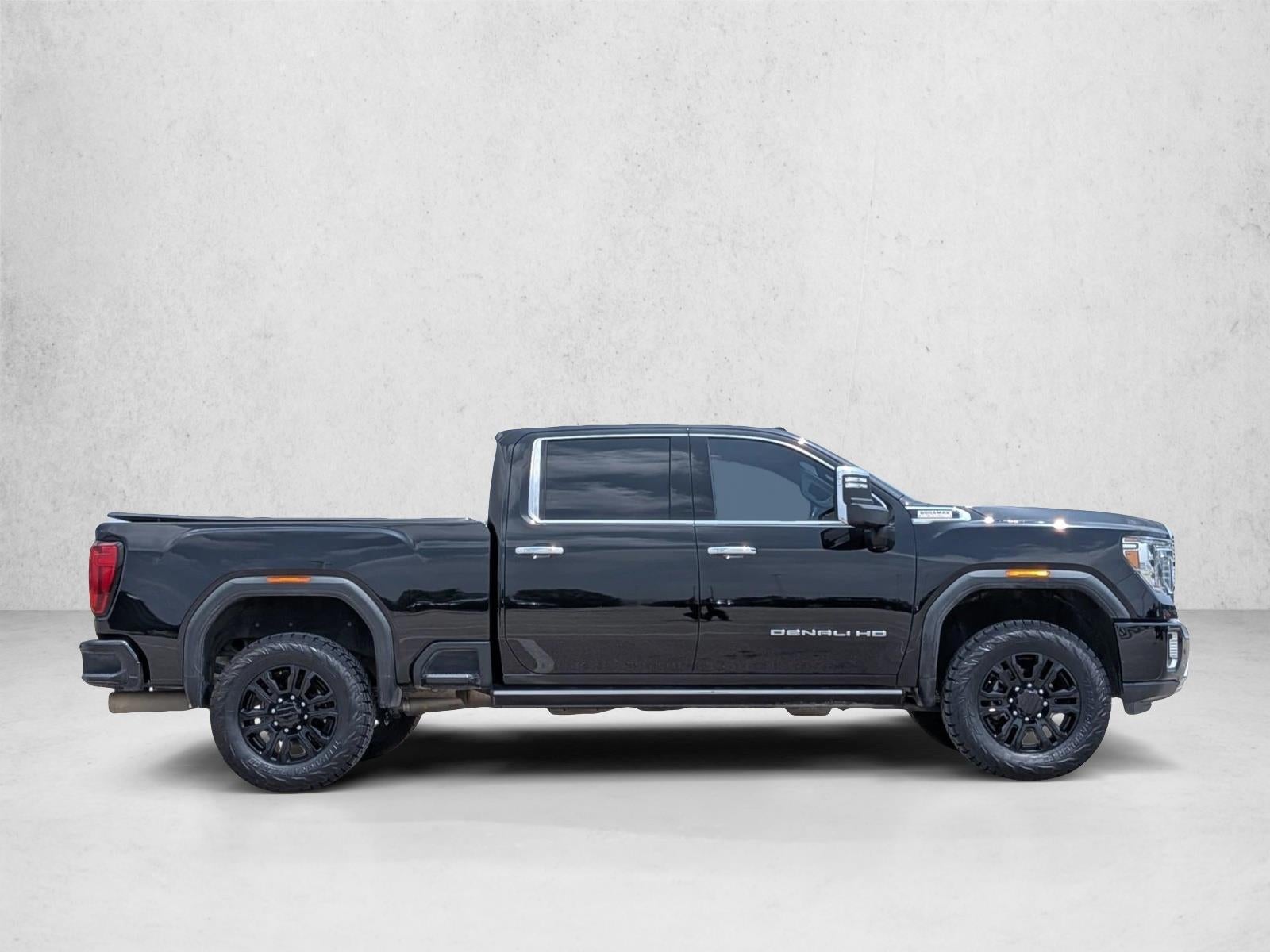 2022 GMC Sierra 2500 HD Crew Cab Standard Box 4-Wheel Drive Denali