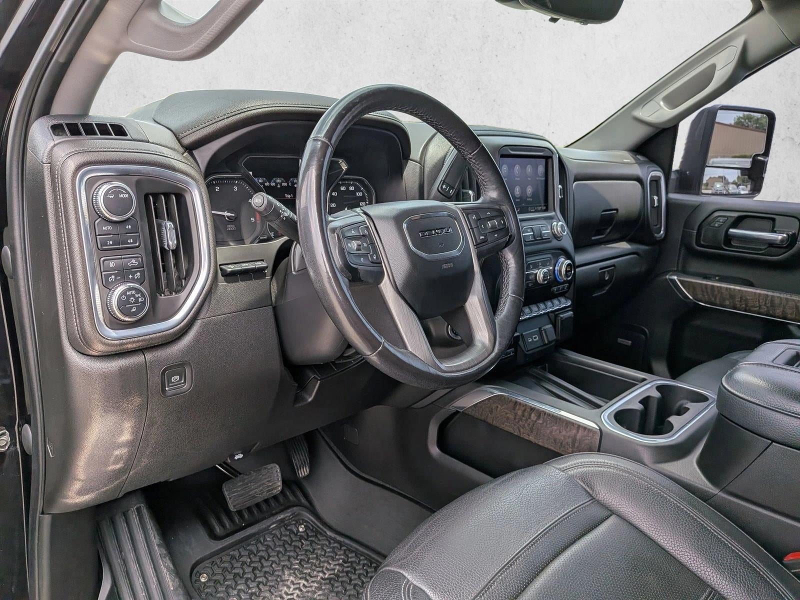 2022 GMC Sierra 2500 HD Crew Cab Standard Box 4-Wheel Drive Denali