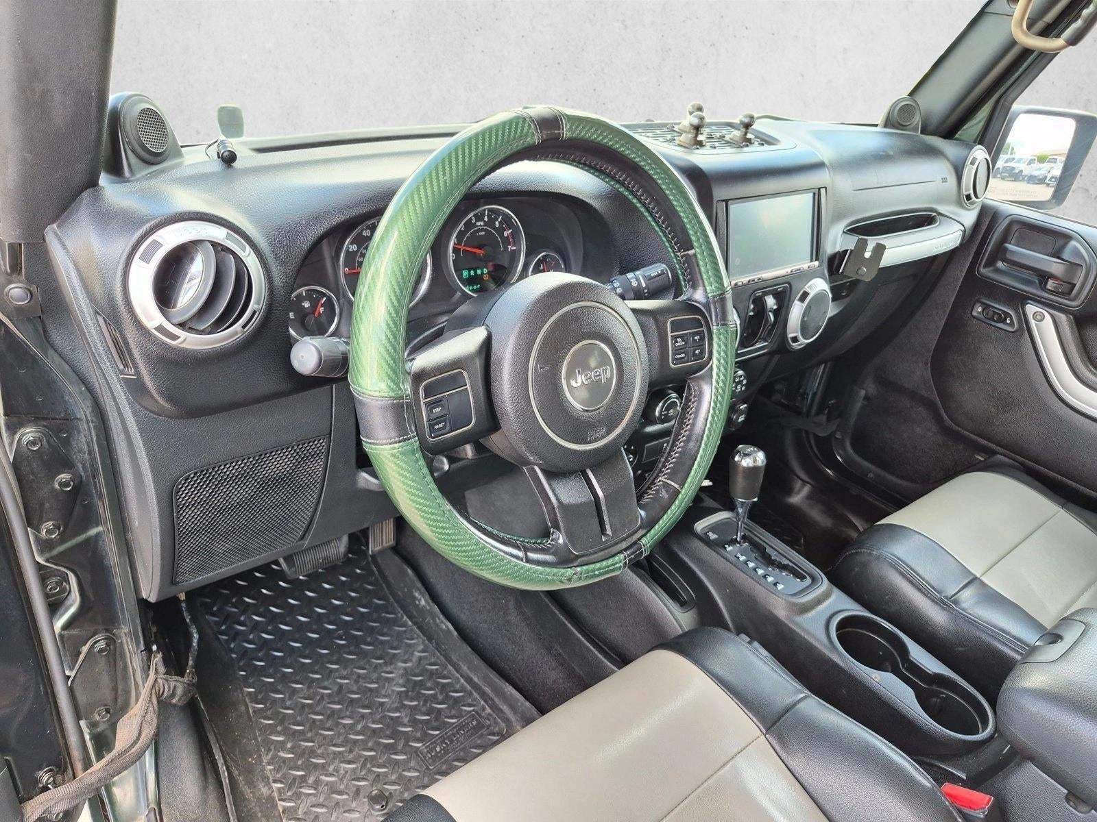 2011 Jeep Wrangler Unlimited 4WD 4dr Sahara