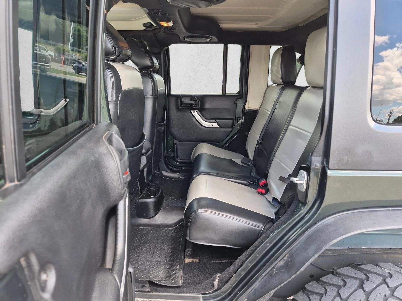 2011 Jeep Wrangler Unlimited 4WD 4dr Sahara