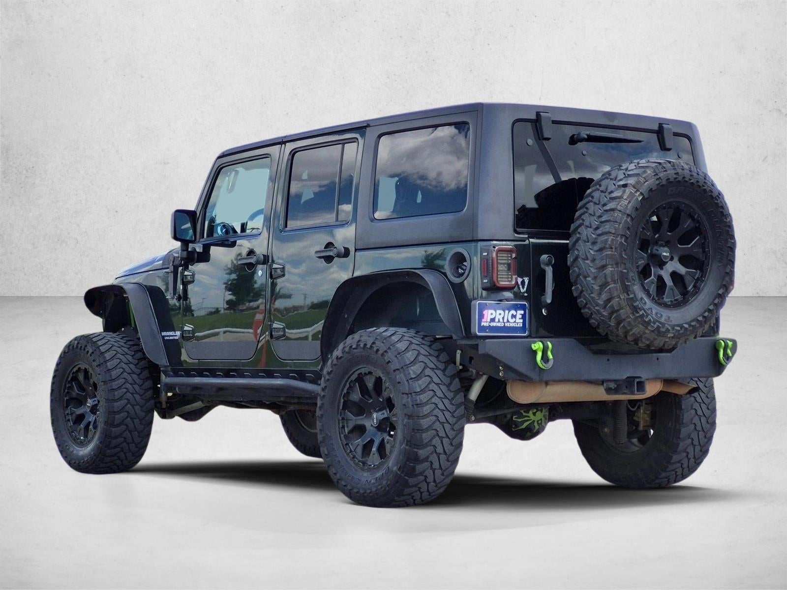 2011 Jeep Wrangler Unlimited 4WD 4dr Sahara